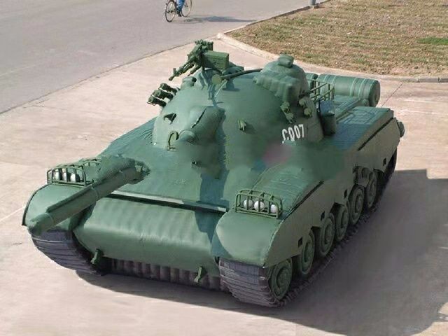 保定军用充气坦克车